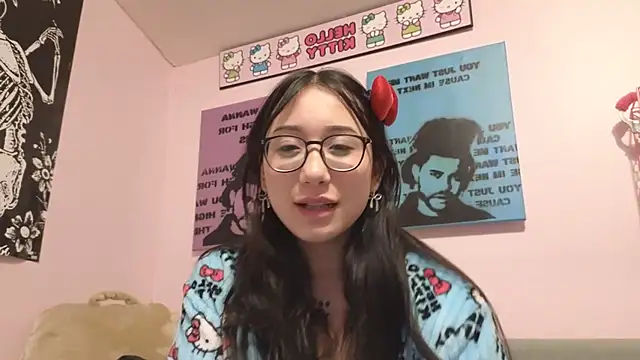 Snapshot of tokyobaby chatting on 01-09-25, 05:55 tokyobaby online show from 01-09-25, 05:55