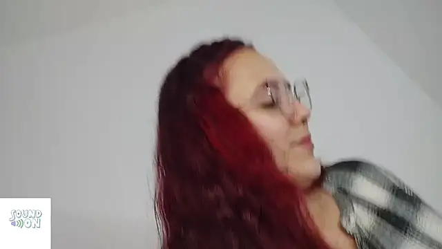 LatinasGoddesses  online show from 01-06-25, 11:52