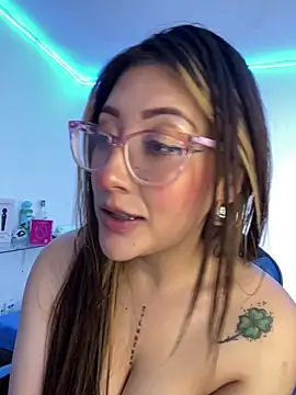Luna SofiaXX online show from 04-23-26, 12:29
