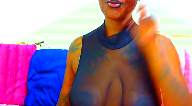 TattoedGoddessxx online show from 02-17-25, 06:28