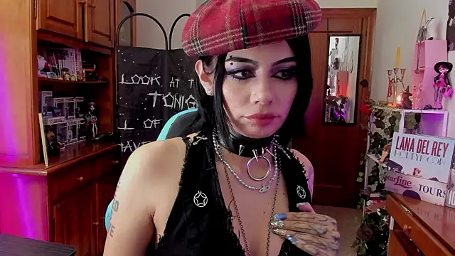 Snapshot of _sakae_ chatting on 03-05-26, 09:11 sakae online show from 03-05-26, 09:11