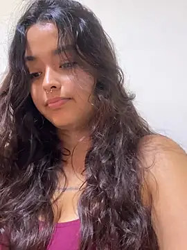 Ariana Pierce online show from 05-17-26, 03:12
