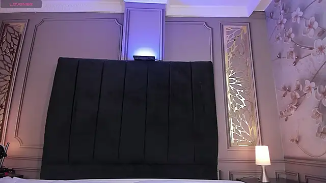 sammy petite   online show from 02-05-25, 08:04