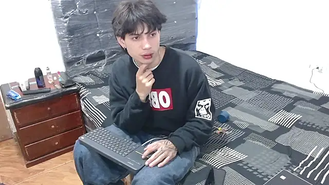 pervertsteens3 online show from 11-06-25, 07:07