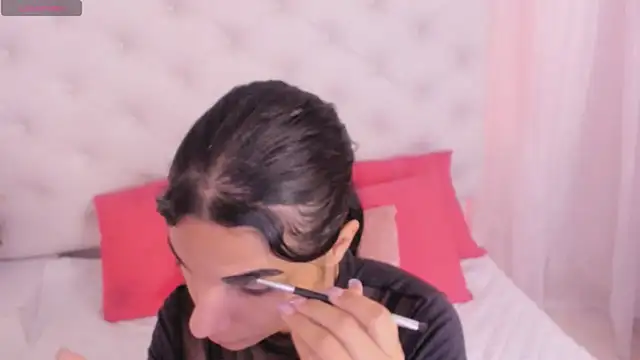 anchela-garcia1 online show from 09-19-25, 12:20