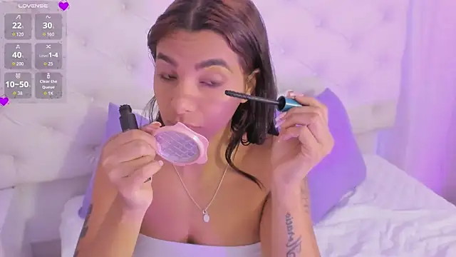 anchela-garcia1 online show from 11-19-25, 03:34