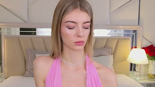 MeganMour online show from 03-06-26, 05:08