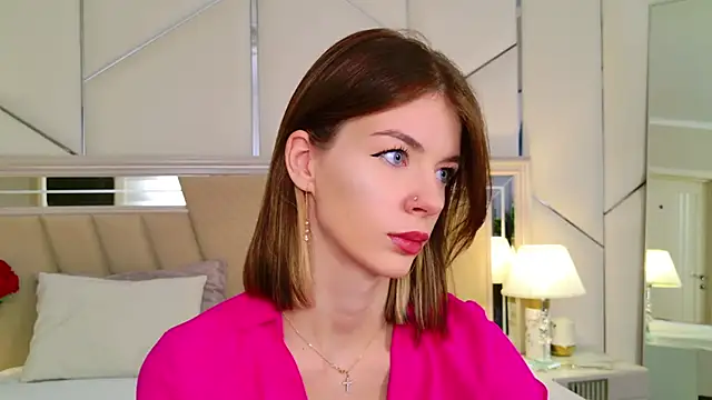 MeganMour online show from 11-14-25, 05:16