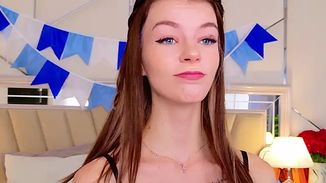 MeganMour online show from 10-04-25, 05:03