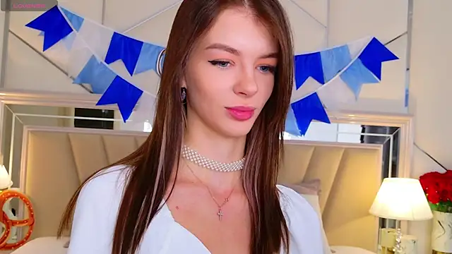 MeganMour online show from 09-28-25, 04:58