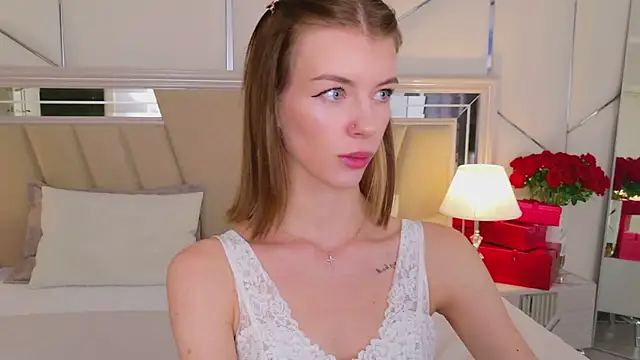 MeganMour online show from 12-03-25, 05:23