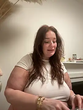 Engel mia online show from 02-15-26, 09:03