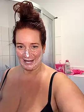 Engel mia online show from 10-15-25, 12:02