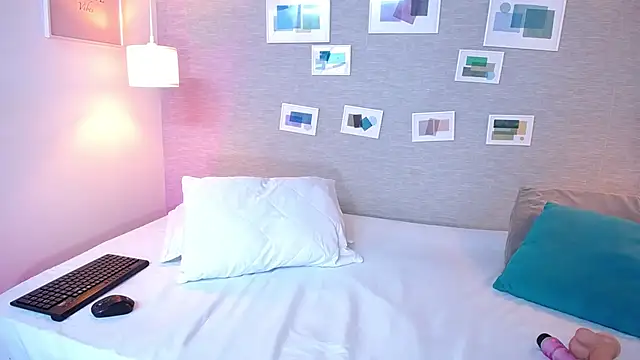 College whore online show from 01-24-25, 01:36