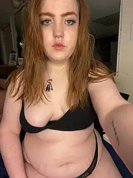 bree4205 online show from 02-06-25, 01:27