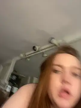 bree4205 online show from 02-07-25, 07:59