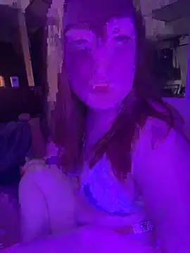 bree4205 online show from 01-01-25, 11:18