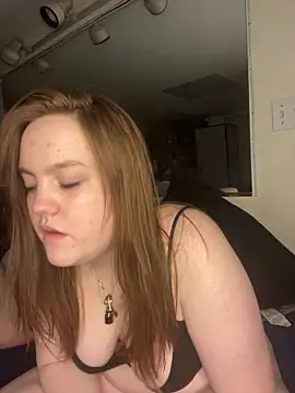 bree4205 online show from 02-04-25, 12:29