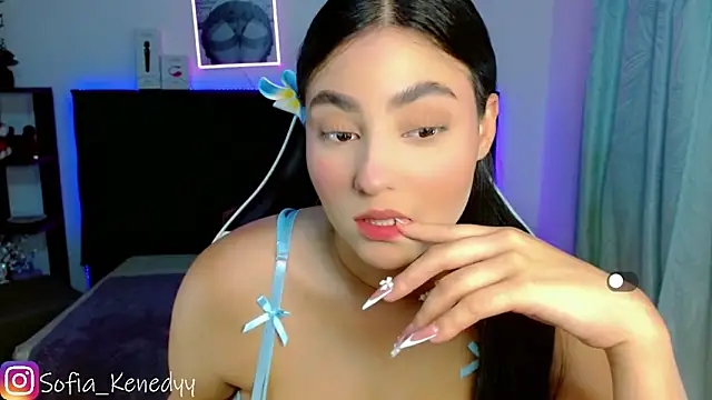 Sofia kenedyy online show from 10-19-25, 09:06