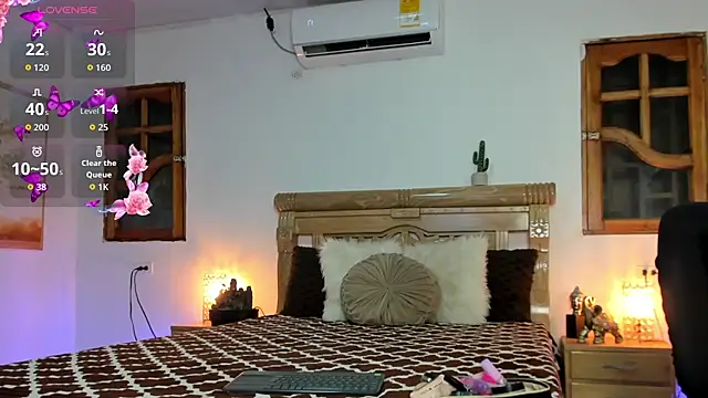 oriana faddila online show from 07-12-26, 02:56