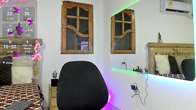 oriana faddila online show from 04-04-26, 04:08