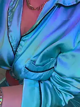 Queendiamon online show from 02-16-25, 11:06