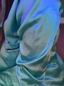 Queendiamon online show from 02-17-25, 02:31