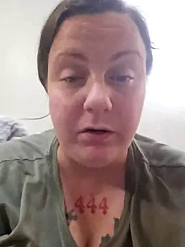 PeakabumPromo online show from 10-31-25, 01:02