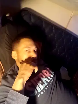 Creationmonster0 online show from 03-04-25, 04:06