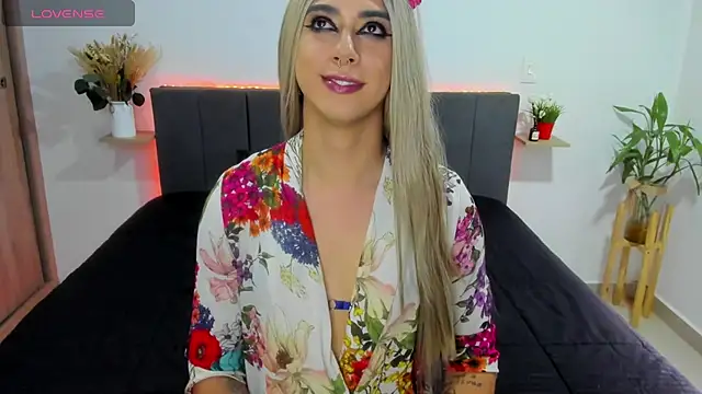 ashley sans2000 online show from 11-04-25, 06:11