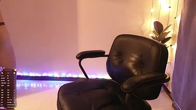 Lia madame online show from 12-02-25, 02:34