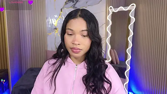 Snapshot of penelope_tay1 chatting on 03-25-26, 03:28 penelope tay1 online show from 03-25-26, 03:28