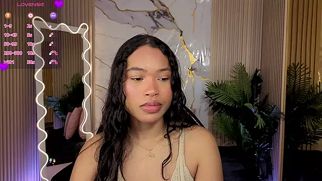 Snapshot of penelope_tay1 chatting on 03-12-26, 03:12 penelope tay1 online show from 03-12-26, 03:12