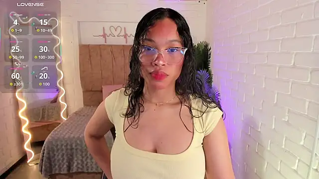 penelope tay1 online show from 10-24-25, 03:27