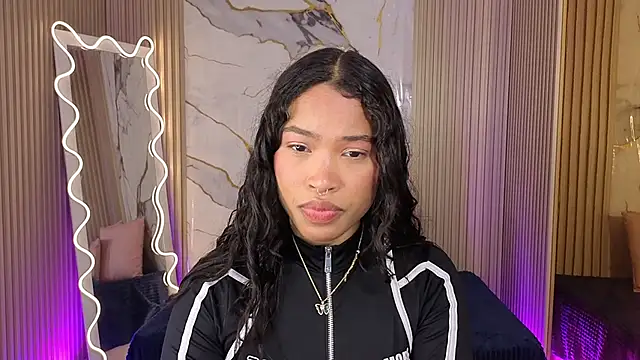 Snapshot of penelope_tay1 chatting on 04-01-26, 03:30 penelope tay1 online show from 04-01-26, 03:30