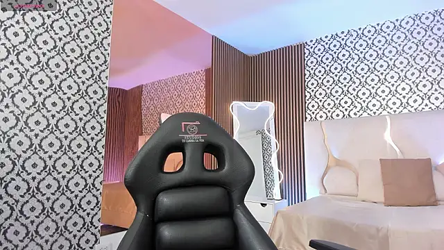 penelope tay1 online show from 02-07-26, 03:14