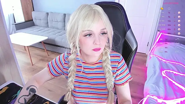 Amy honey angel online show from 04-03-26, 10:22