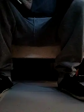 Snapshot of frotasso chatting on 11-10-25, 08:41 frotasso online show from 11-10-25, 08:41