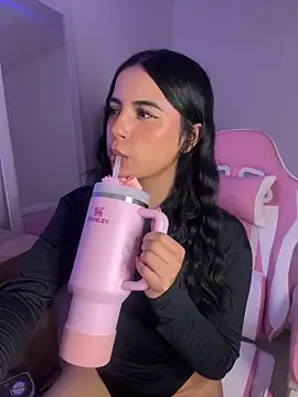 Emily-14 online show from 04-07-26, 05:09