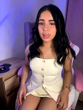 Emily-14 online show from 12-05-25, 04:00