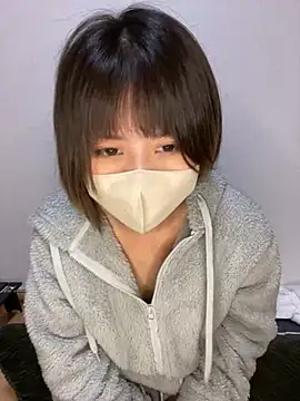 Snapshot of -anzu-o chatting on 12-23-24, 12:30 -anzu-o online show from 12-23-24, 12:30