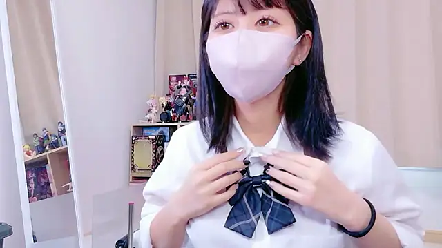 Snapshot of -anzu-o chatting on 10-11-25, 01:17 -anzu-o online show from 10-11-25, 01:17