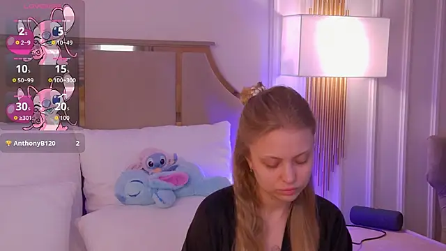 DorisHell online show from 10-16-25, 03:15