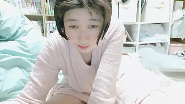 Snapshot of morikawa_sayaka chatting on 05-08-26, 01:04 morikawa sayaka online show from 05-08-26, 01:04