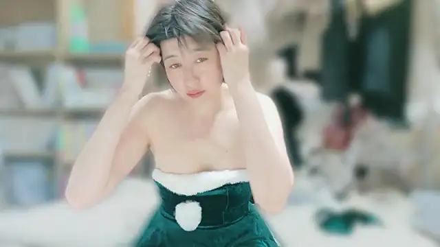 morikawa sayaka online show from 12-22-25, 11:49