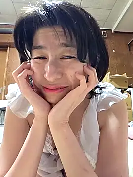 Snapshot of morikawa_sayaka chatting on 03-16-25, 11:37 morikawa sayaka online show from 03-16-25, 11:37