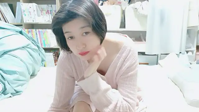Snapshot of morikawa_sayaka chatting on 05-20-26, 11:35 morikawa sayaka online show from 05-20-26, 11:35