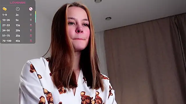 Snapshot of FalineDowlen chatting on 01-19-25, 01:21 FalineDowlen online show from 01-19-25, 01:21