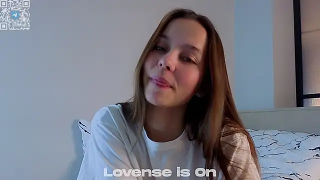 FalineDowlen online show from 11-14-25, 02:59