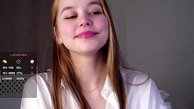 Snapshot of FalineDowlen chatting on 02-07-25, 11:01 FalineDowlen online show from 02-07-25, 11:01